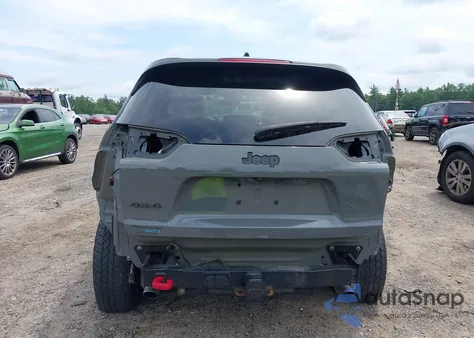 2019 Jeep Cherokee Trailhawk 4X4 из США, поврежденный, VIN 1C4PJMBX9KD427329